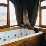 Hotel Nissa Cave
