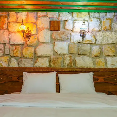 Nissa Cave * Göreme