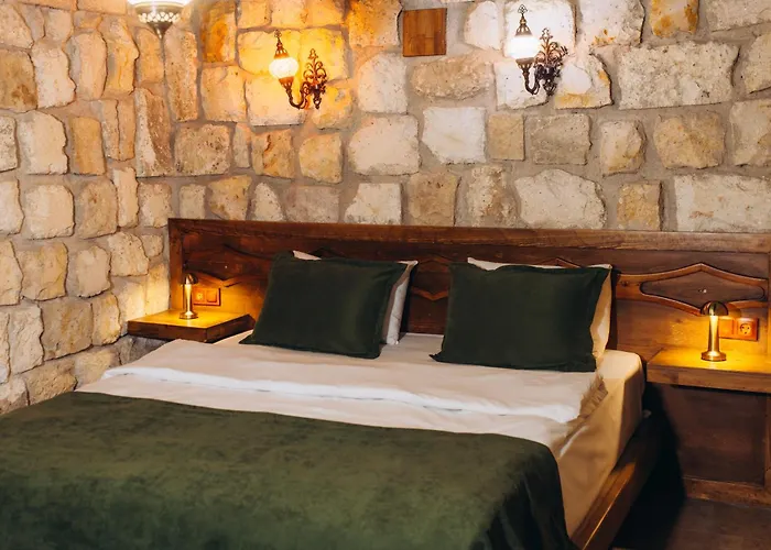 Nissa Cave 괴레메